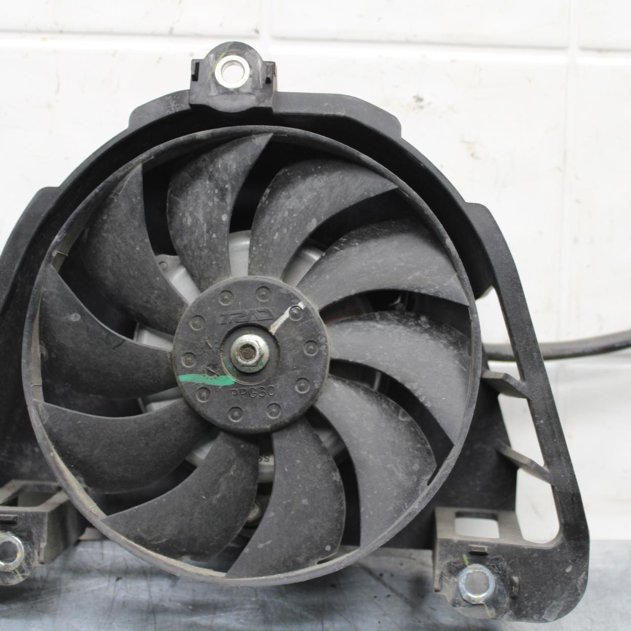 19-21 YAMAHA YZF R3 ENGINE RADIATOR COOLING FAN BB588
