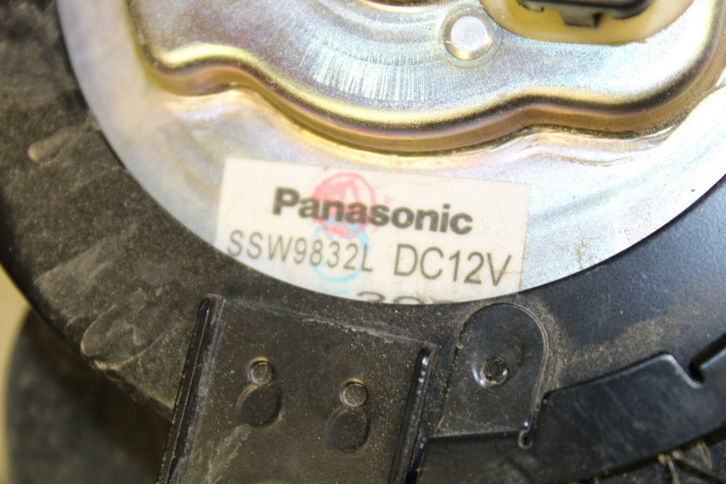 11-17 SUZUKI GSXR750 ENGINE RADIATOR COOLING FAN BB 182