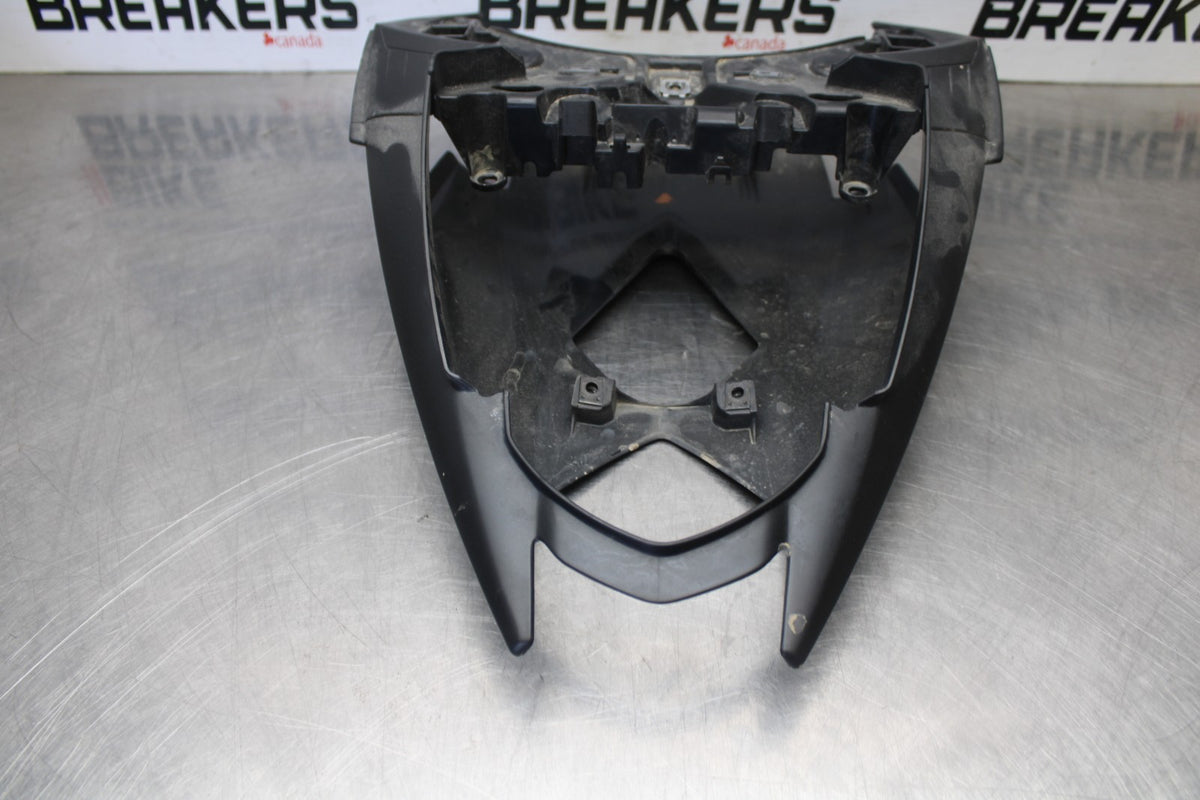 20 TRIUMPH STREET TRIPLE 765 REAR BACK TAIL FAIRING COWL SHROUD BB864