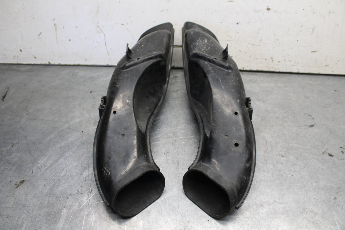 04-05 SUZUKI GSXR600 RIGHT LEFT AIR INTAKE DUCTS 94402-29G00 94403-29G00 BB658