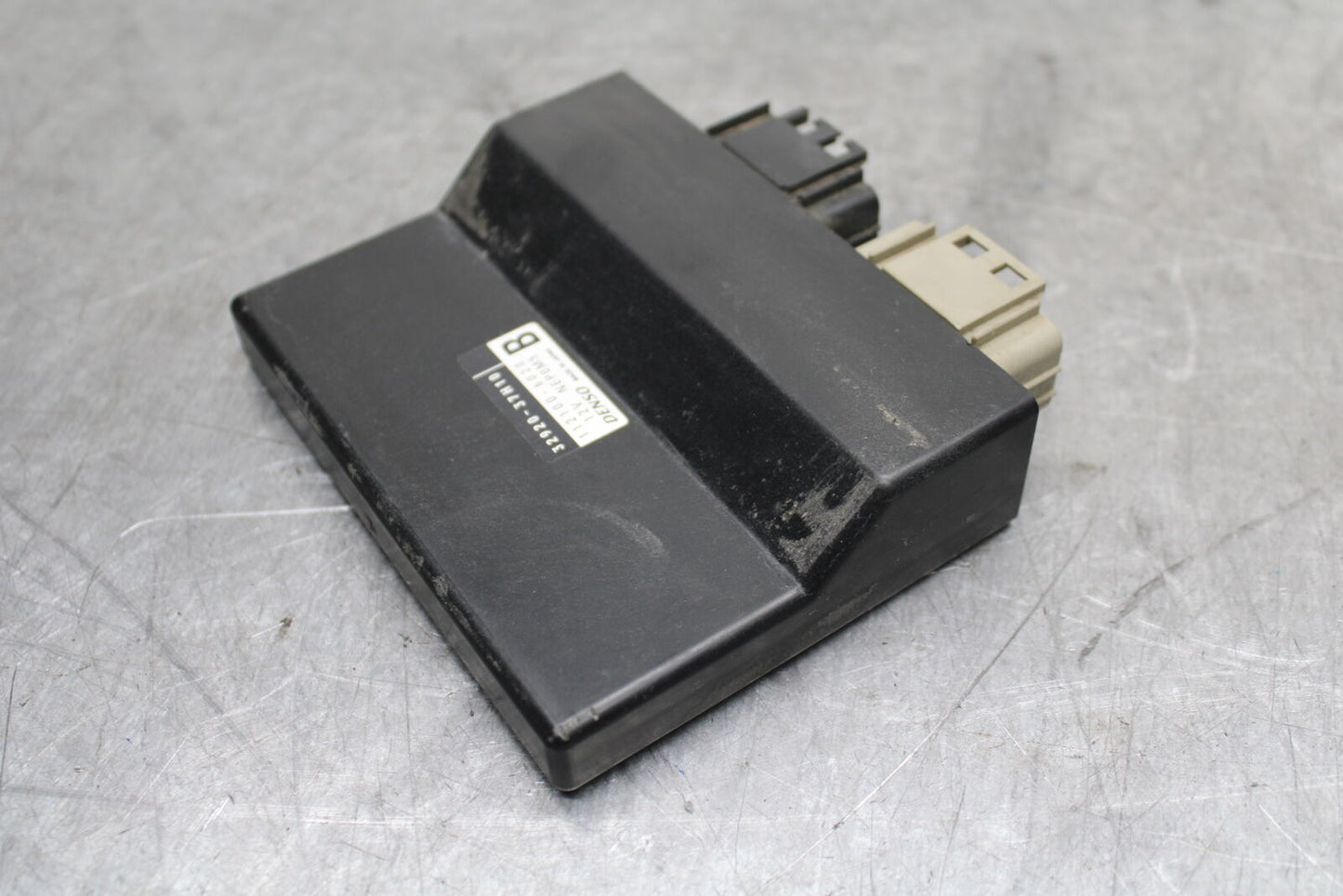 08-10 SUZUKI GSXR 600 ECU COMPUTER CONTROLLER UNIT BLACK BOX ECM CDI  BB721