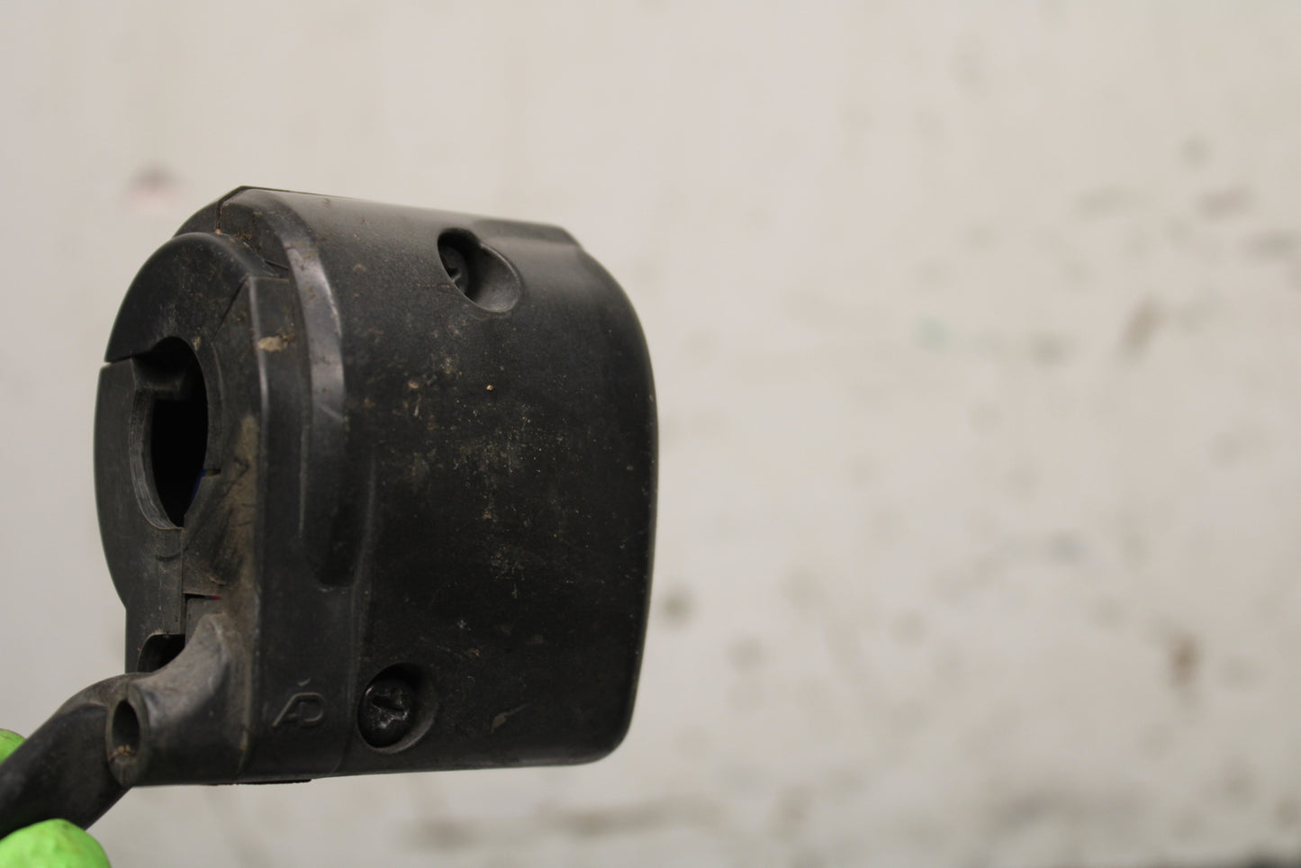 12-13 KAWASAKI Z1000 LEFT CLIP ON HANDLE HORN SIGNALS SWITCH SWITCHES BB743