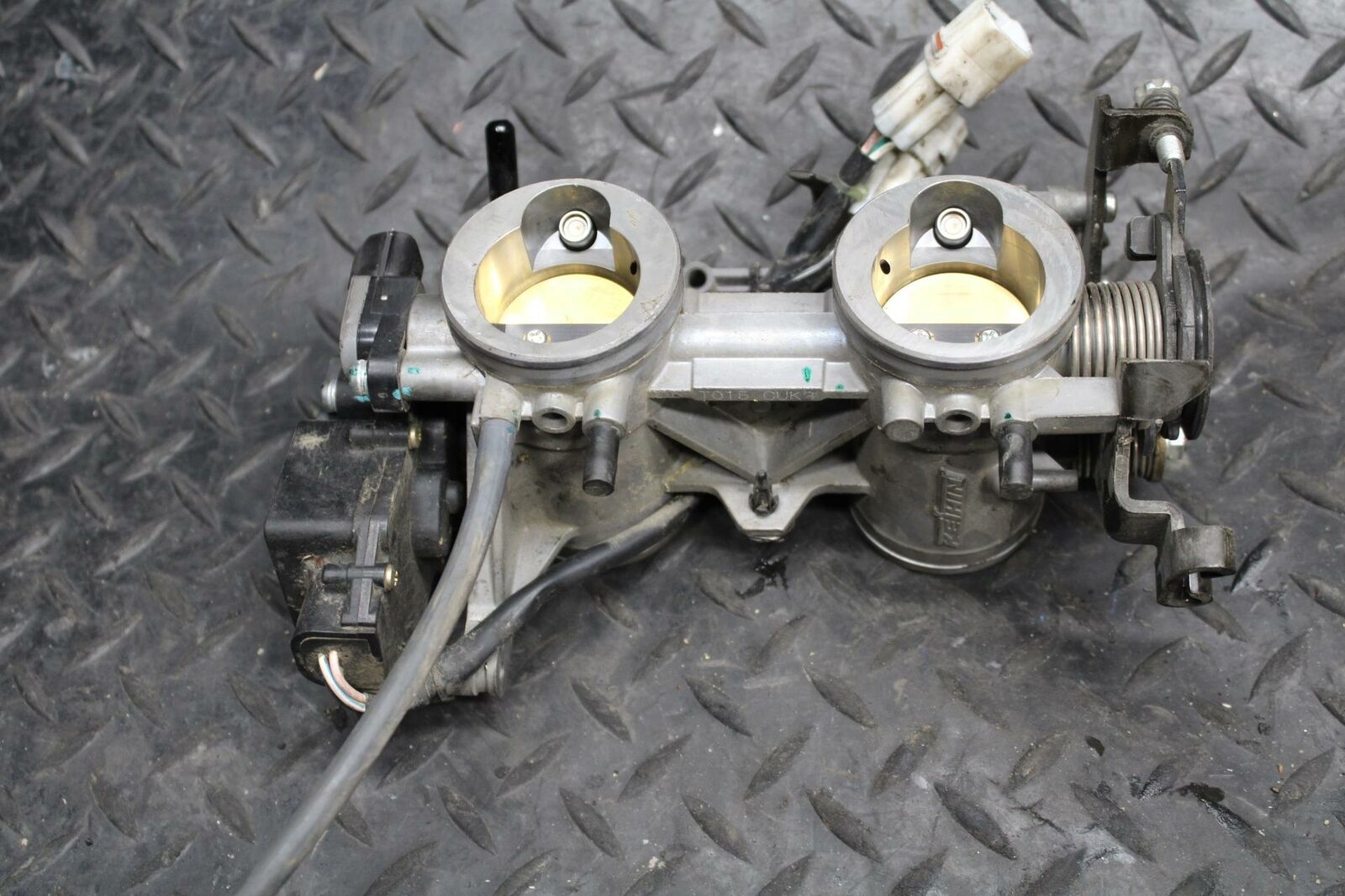 07-09 KAWASAKI VERSYS 650 MAIN FUEL INJECTORS / THROTTLE BODIES BB206