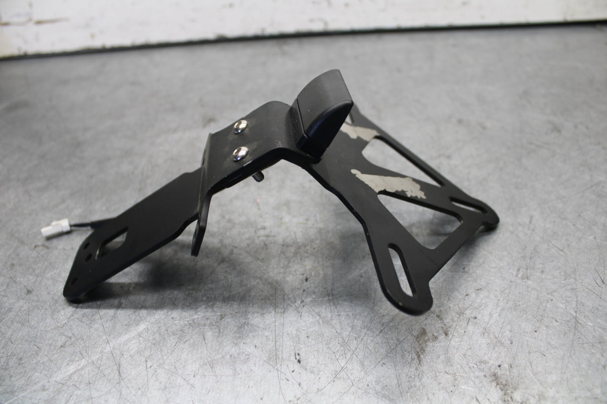 19-21 TRIUMPH SPEED TWIN 1200 REAR BACK TAIL LIGHT MOUNT BRACKET BB653
