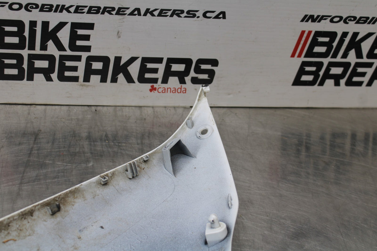 11-24 SUZUKI GSXR750 RIGHT MID UPPER SIDE FAIRING COWL PLASTIC BB871