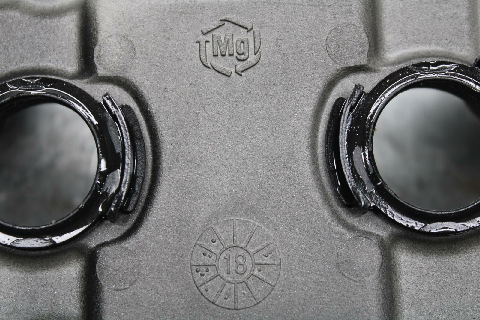 19-20 KAWASAKI NINJA ZX6R ENGINE TOP END CYLINDER HEAD COVER BB419