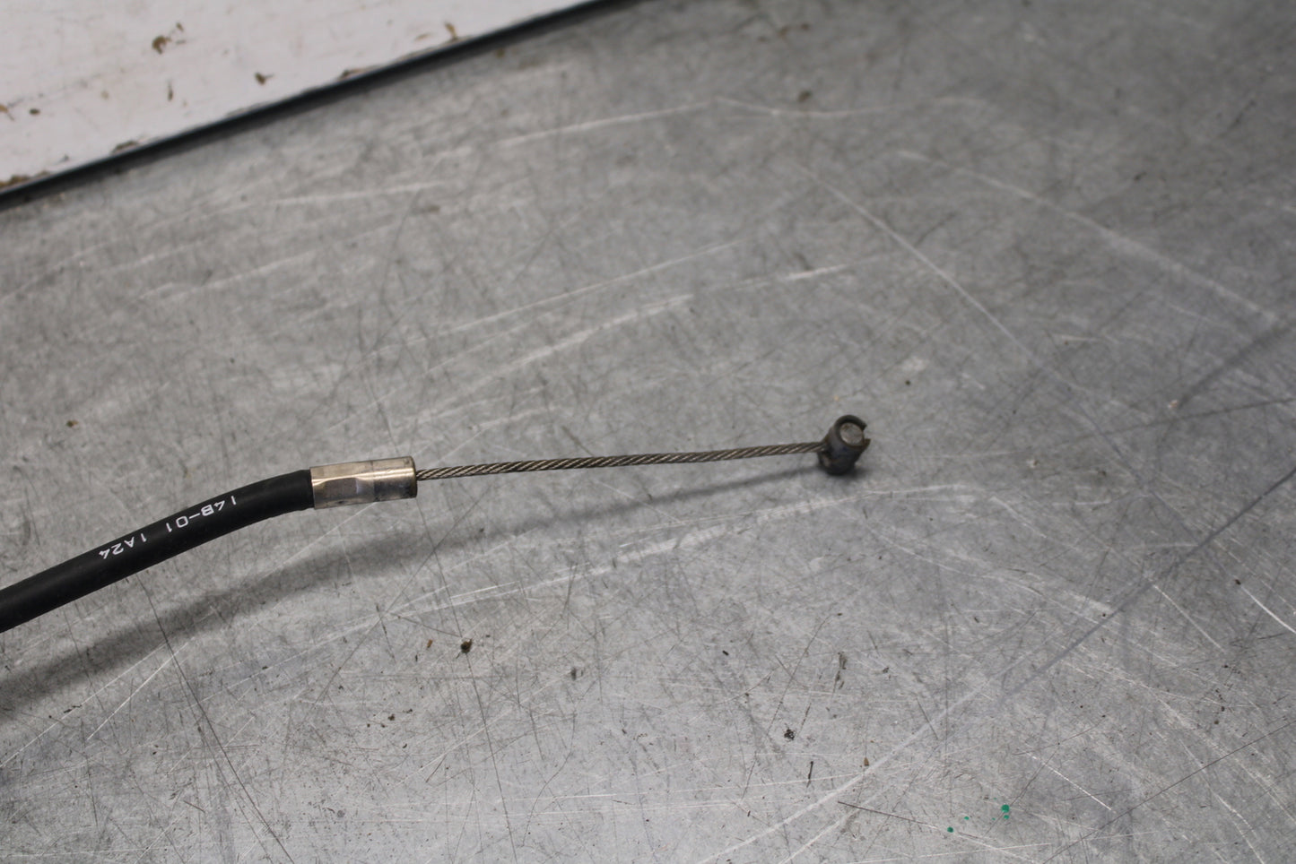 09-14 YAMAHA YZF R1 CLUTCH CABLE LINE BB696