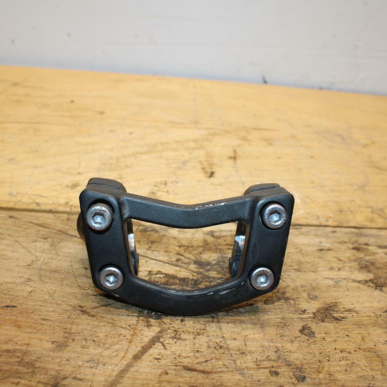 09-10 KAWASAKI ER-6N HANDLEBAR RISERS 46012-0059 BB325