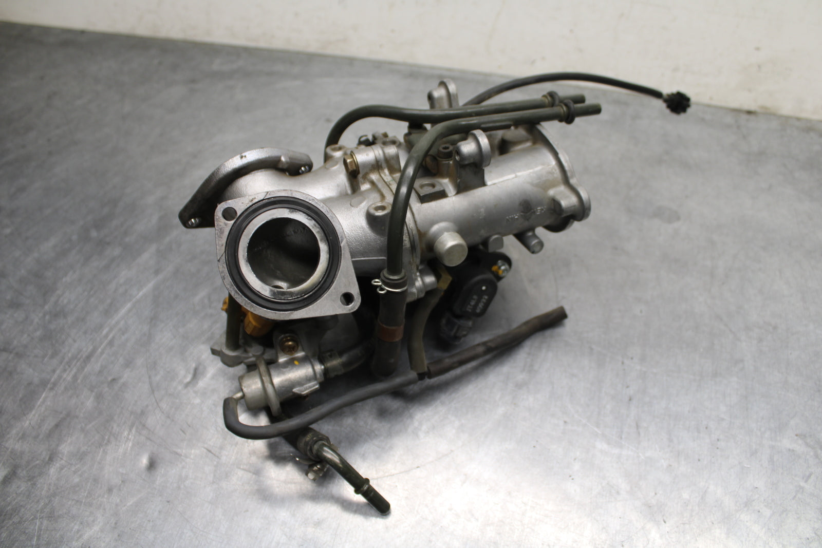 05-08 KAWASAKI VULCAN 1500 VN1500N CLASSIC THROTTLE BODY BODIES BB133