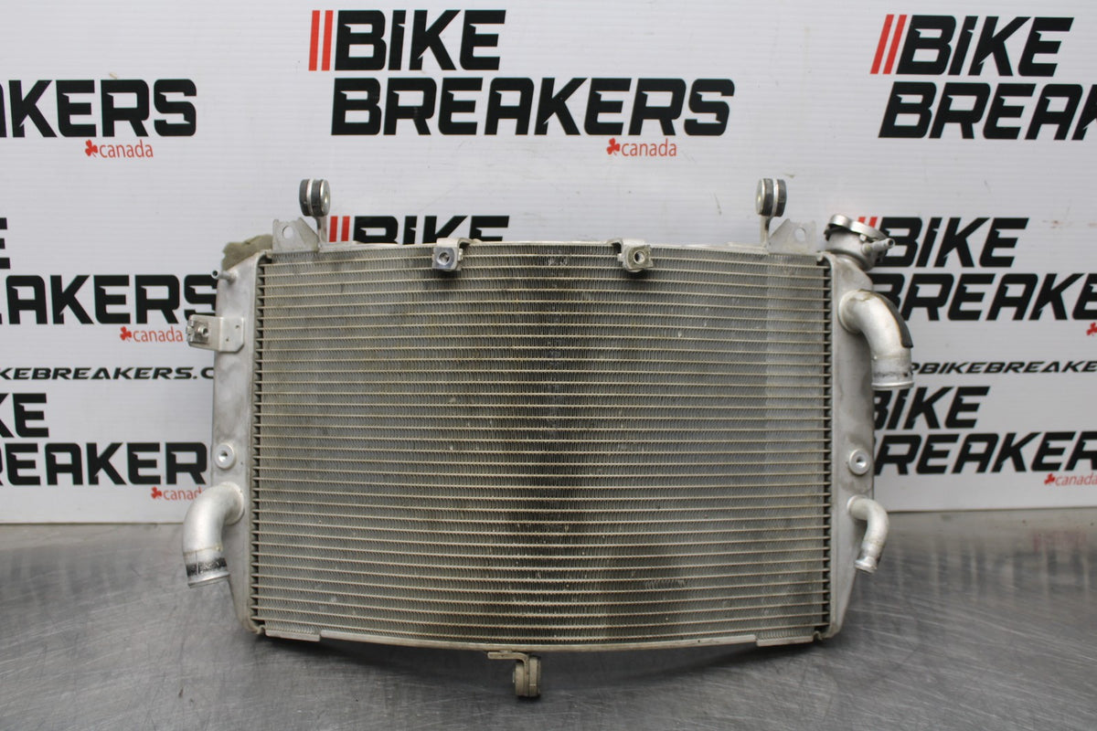 13 YAMAHA YZF R1 ENGINE RADIATOR MOTOR COOLER COOLING RADIATER BB781