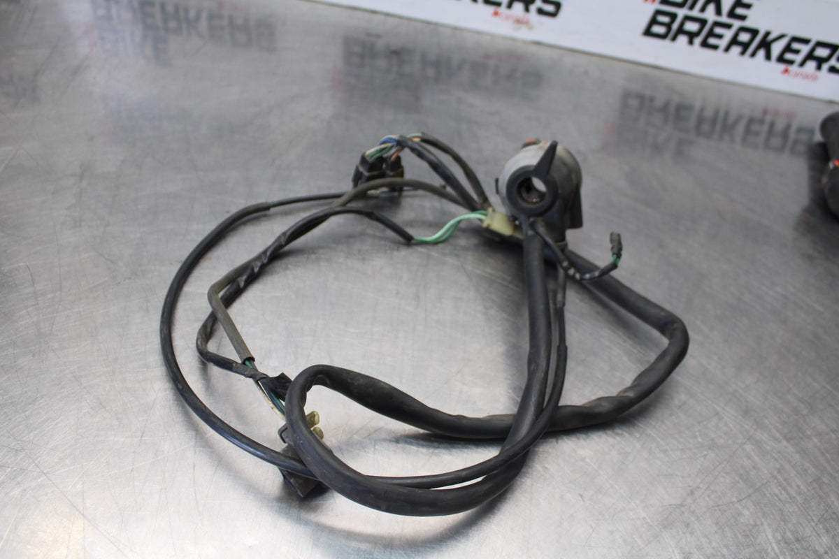 84 HONDA INTERCEPTOR 1000 VF1000F LEFT HANDLE HORN SIGNALS SWITCH BB878