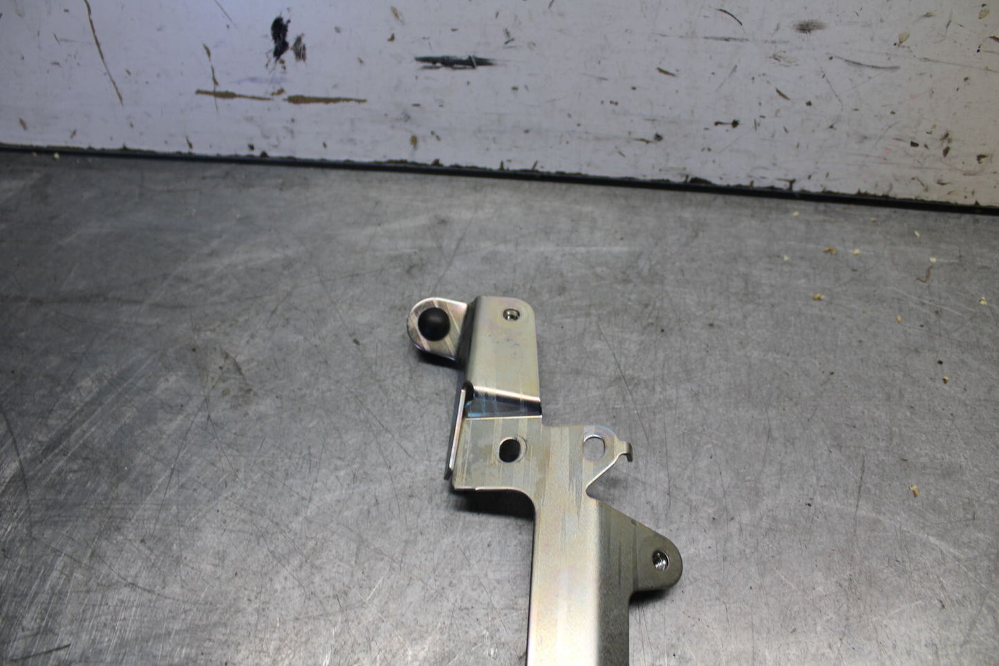 21-24 YAMAHA MT-07 FRONT SEAT MOUNTING BRACKET MOUNT BB662