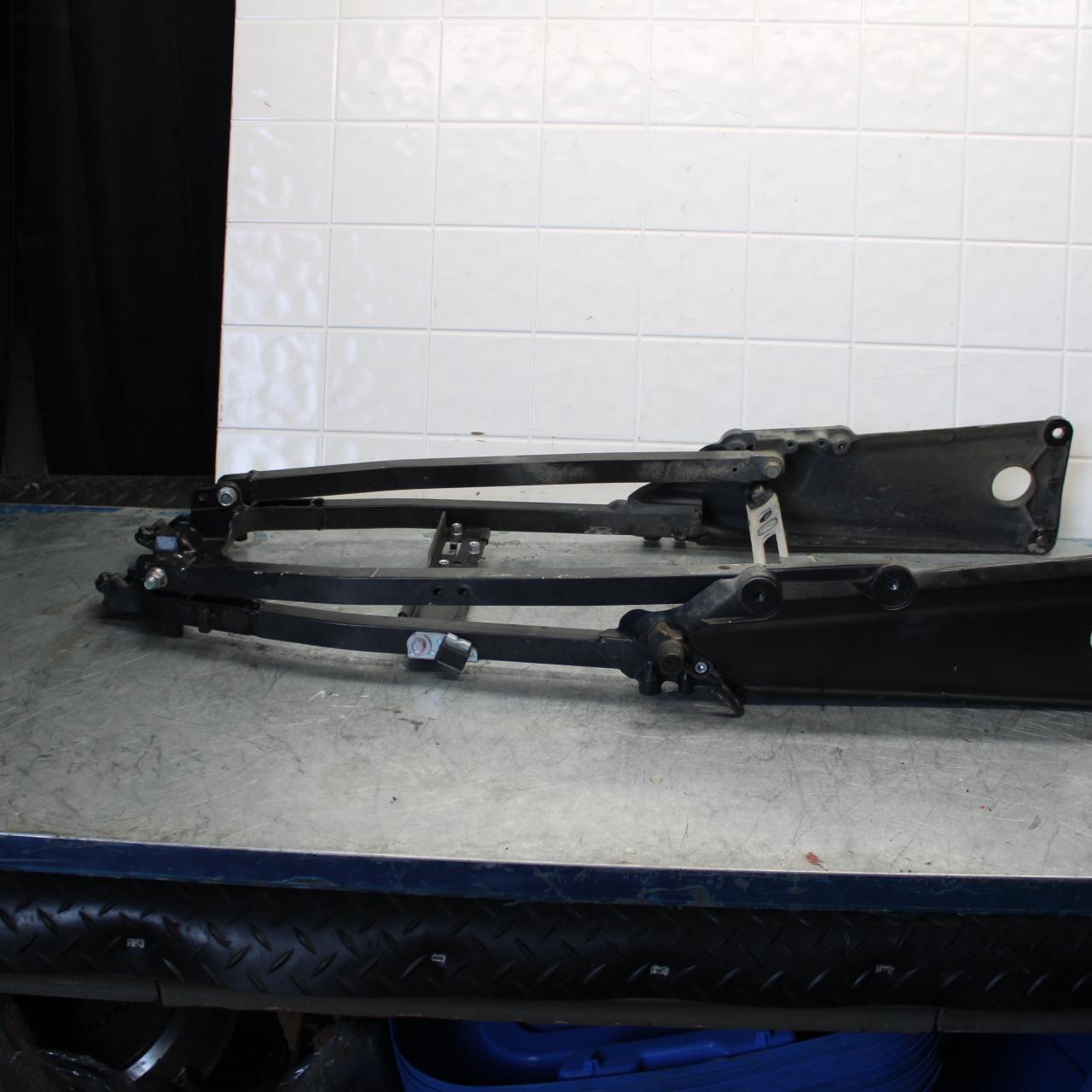 06-07 KAWASAKI NINJA ZX14R REAR SUBFRAME BACK SUB FRAMEBB433