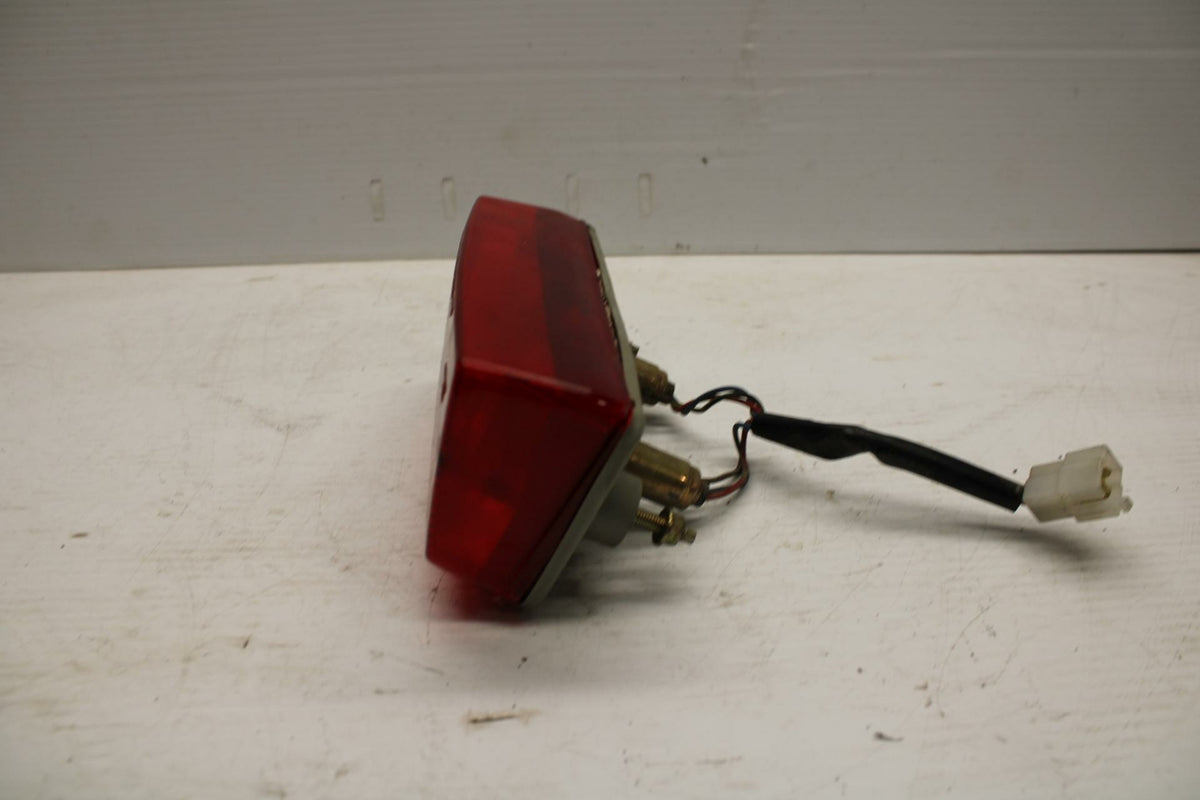 86-06 KAWASAKI CONCOURS 1000 ZG1000A REAR TAIL TAILLIGHT BACK BRAKE LIGHT  BB292