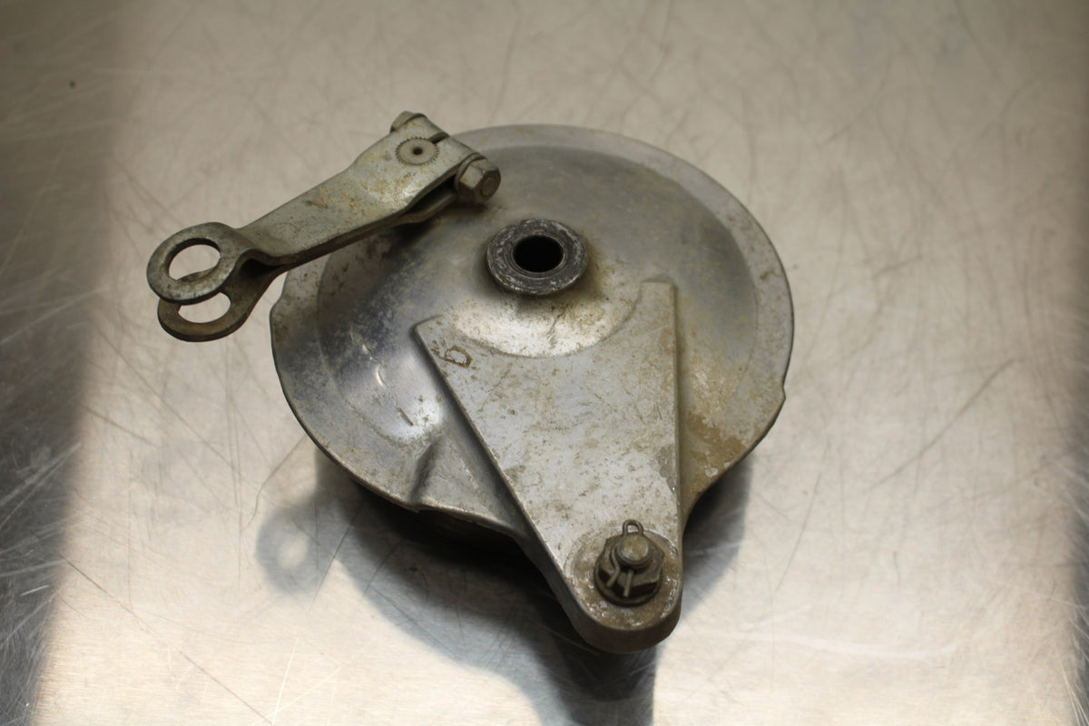 69-70 YAMAHA L5T REAR BACK BRAKE DRUM  BB138
