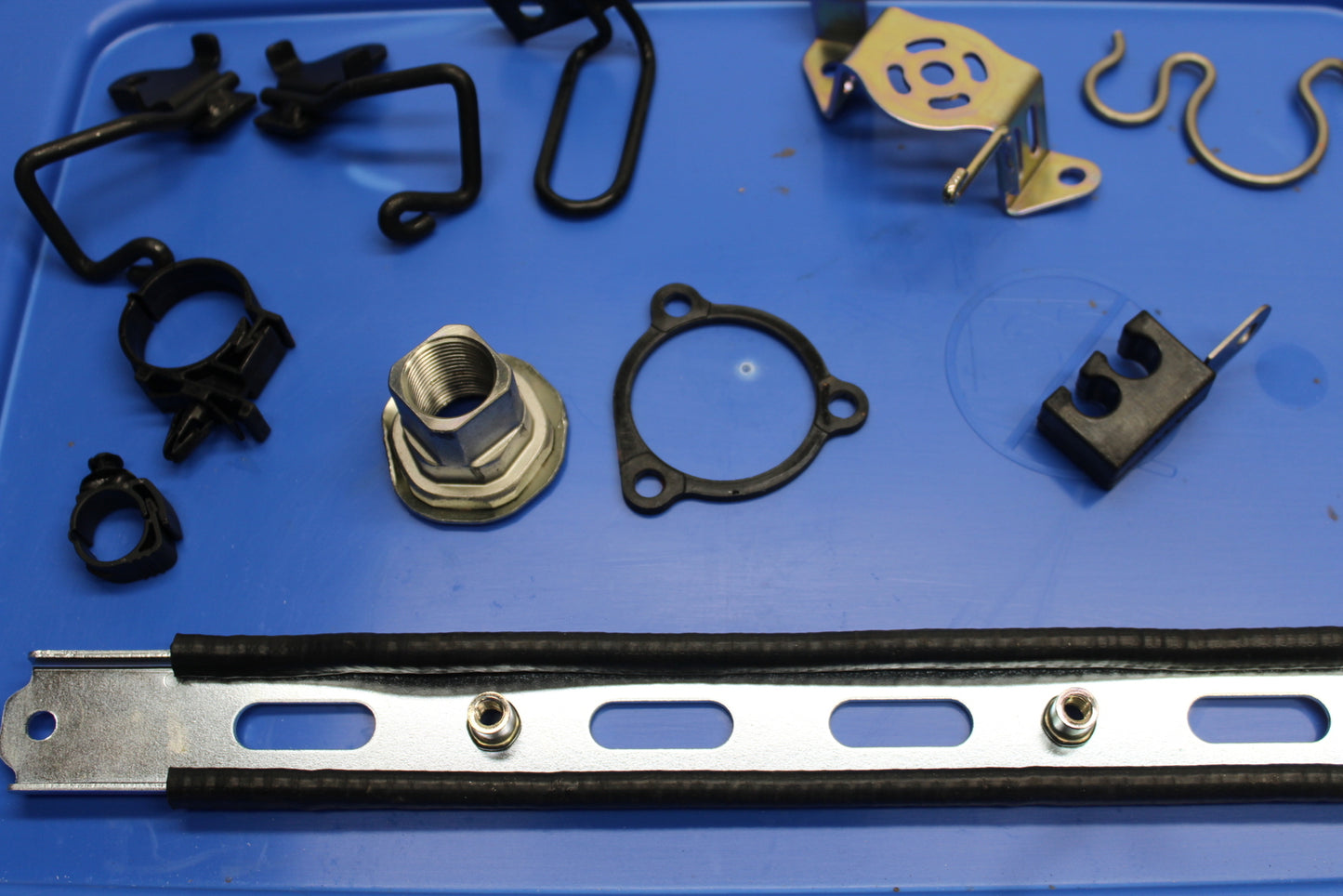 12-25 KAWASAKI NINJA ZX14R MOUNTING BOLTS HARDWARE  BB757