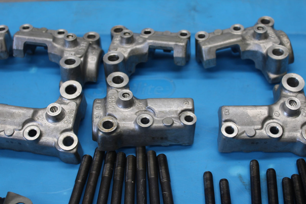 84 HONDA INTERCEPTOR 1000 VF1000F ENGINE BOLTS HARDWARE/ CAM CAPS BB878