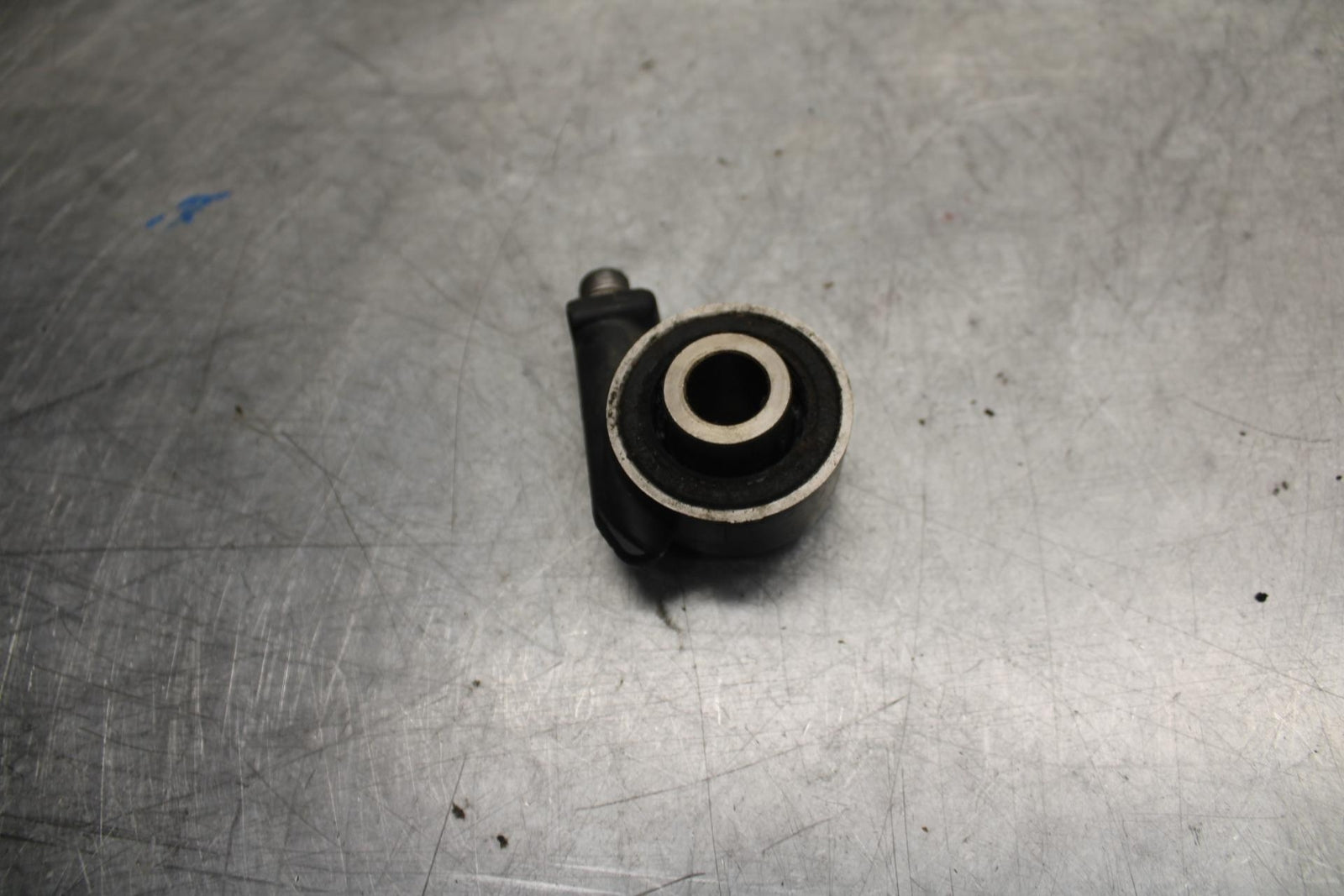 1996 Kawasaki Ninja 600R ZX600C SPEEDOMETER DRIVE GEAR  BB35