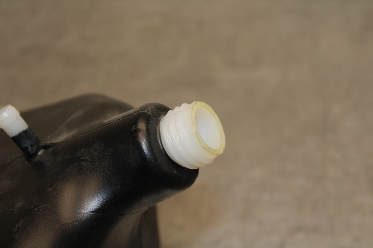 09-11 DUCATI STREETFIGHTER COOLANT WATER TANK RESERVOIR BOTTLE BB705