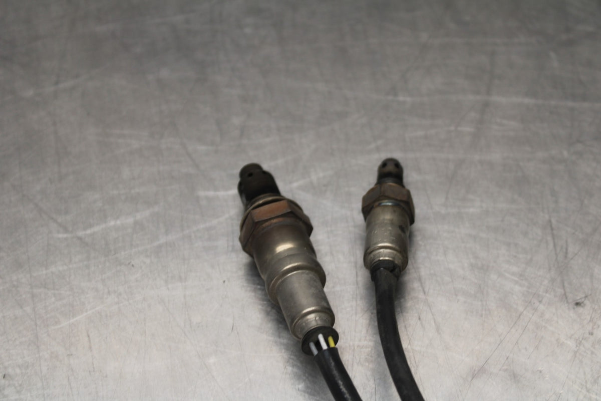 20-23 BMW F900R OXYGEN O2 EXHAUST GAS LAMBDA SENSOR SET PAIR BB923