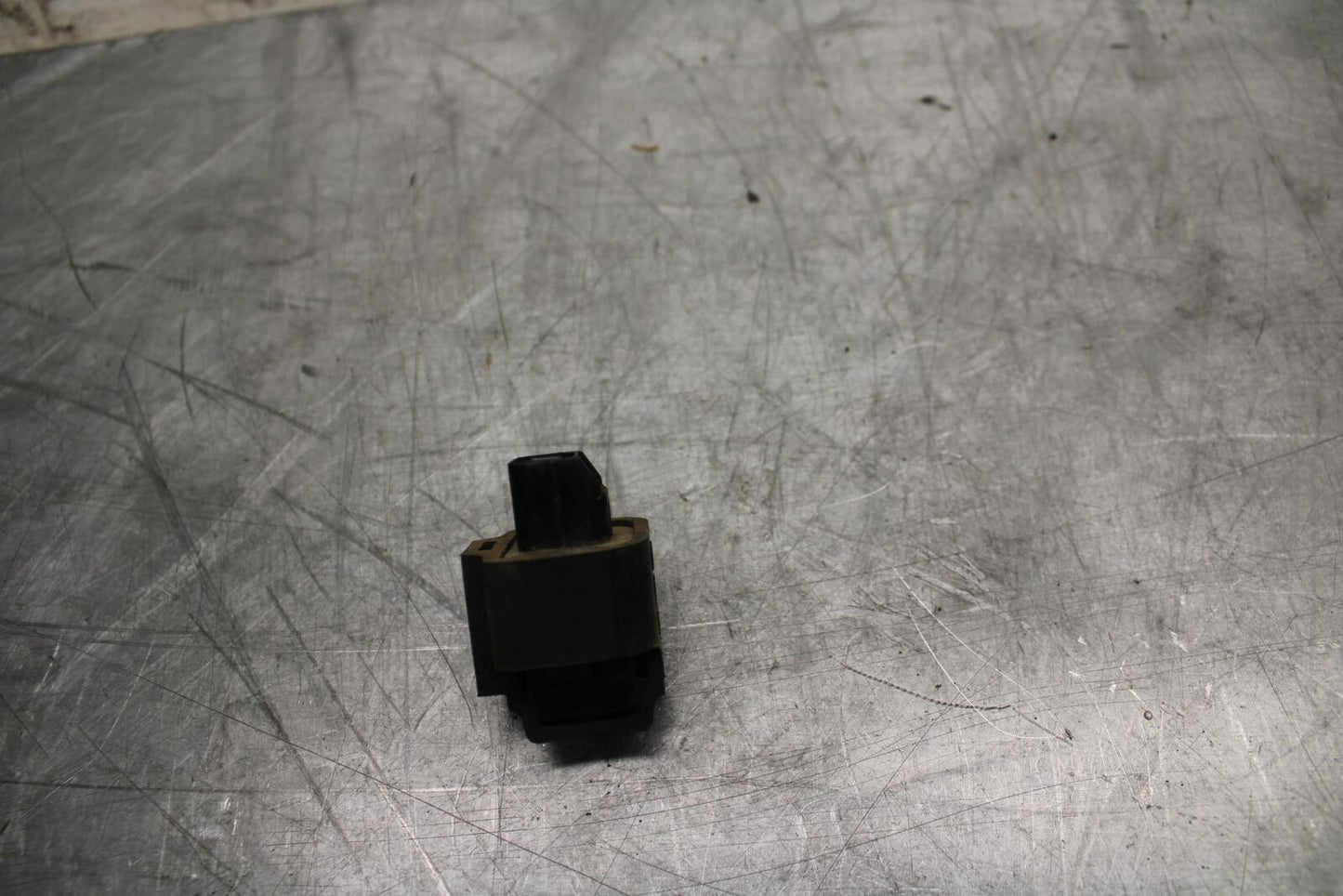 15-17 KAWASAKI EX 650 NINJA EX650 ABS TIP OVER BANK ANGLE CRASH SENSOR BB494