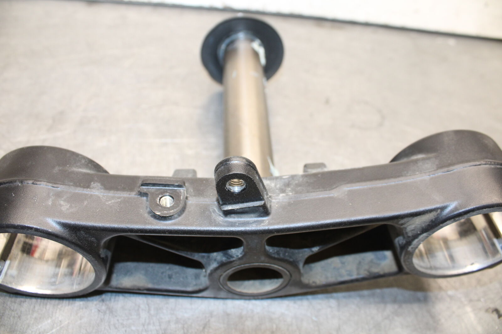 17-21 HONDA CBR1000RR SP FRONT FORKS CLAMP LOWER TRIPLE TREE STEM BB681