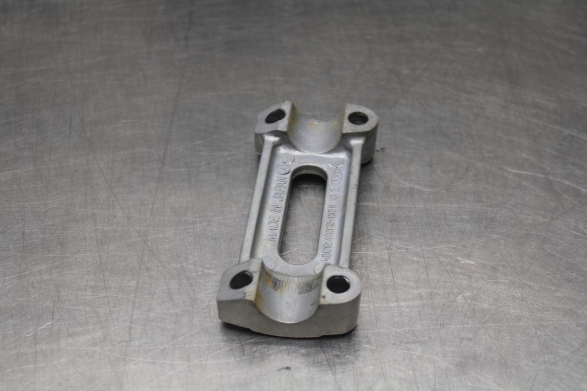 07 KAWASAKI NINJA 650 EX650 HANDLEBAR RISER TOP CLAMP BB844
