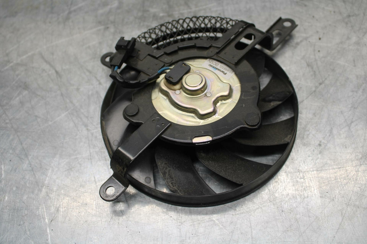 15-21 SUZUKI GSXR600 ENGINE RADIATOR COOLING FAN BB418