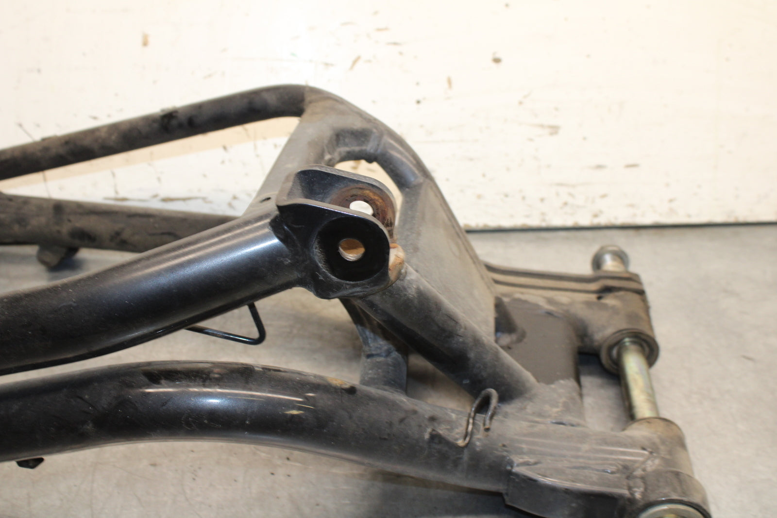 14-15 KAWASAKI NINJA 650 EX650F ABS REAR SWINGARM SUSPENSION SWING ARM BB741