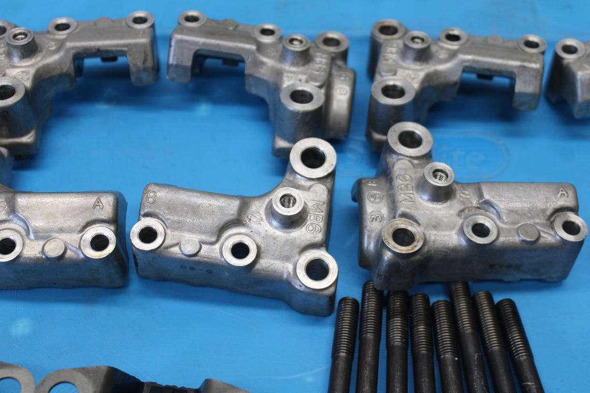 84 HONDA INTERCEPTOR 1000 VF1000F ENGINE BOLTS HARDWARE/ CAM CAPS BB878