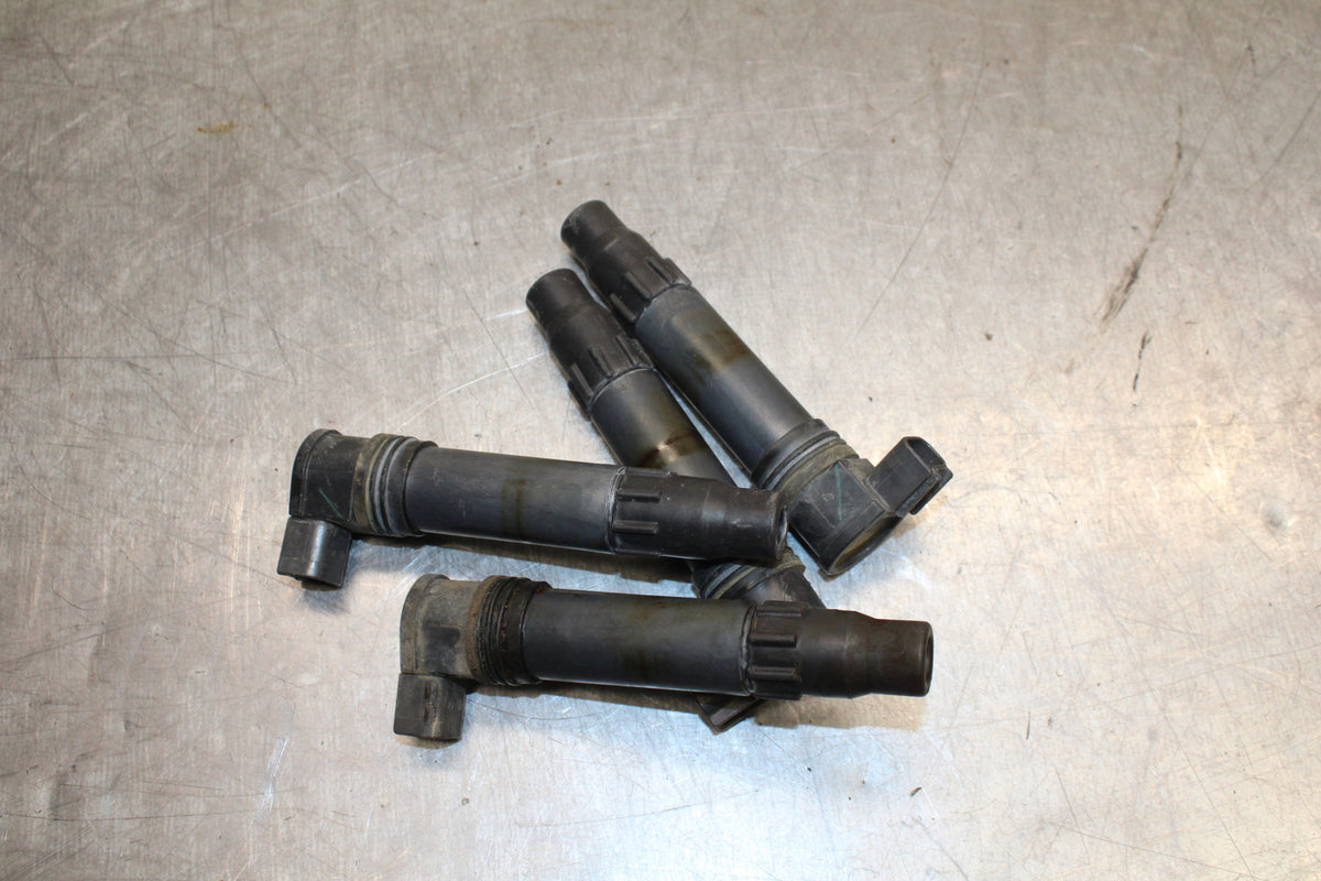 05-06 HONDA CBR600RR IGNITION COILS COIL SPARK PLUG CAPS BB727