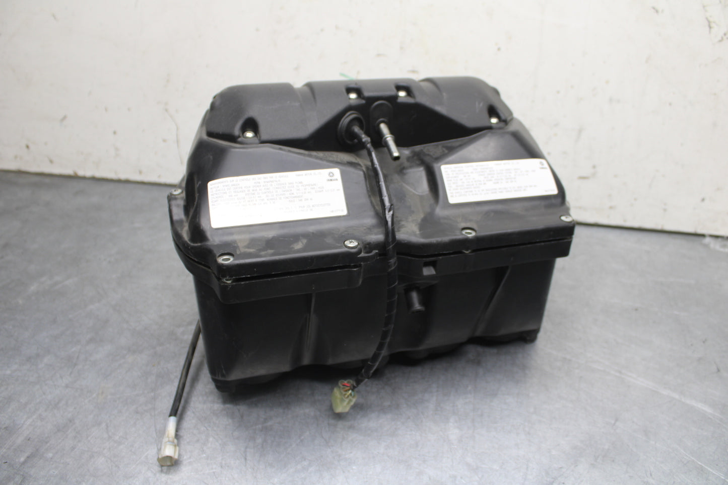 09-14 YAMAHA YZF R1 AIRBOX AIR INTAKE FILTER BOX BB696