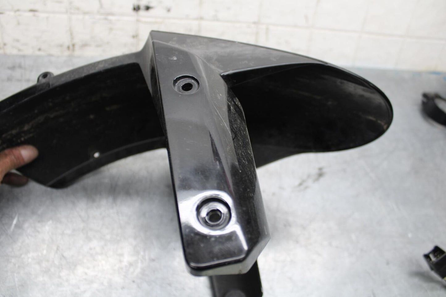 2009 Kawasaki Ninja ZX6R ZX600R FRONT  FENDER COWL FAIRING 5004-0118-17K BB548