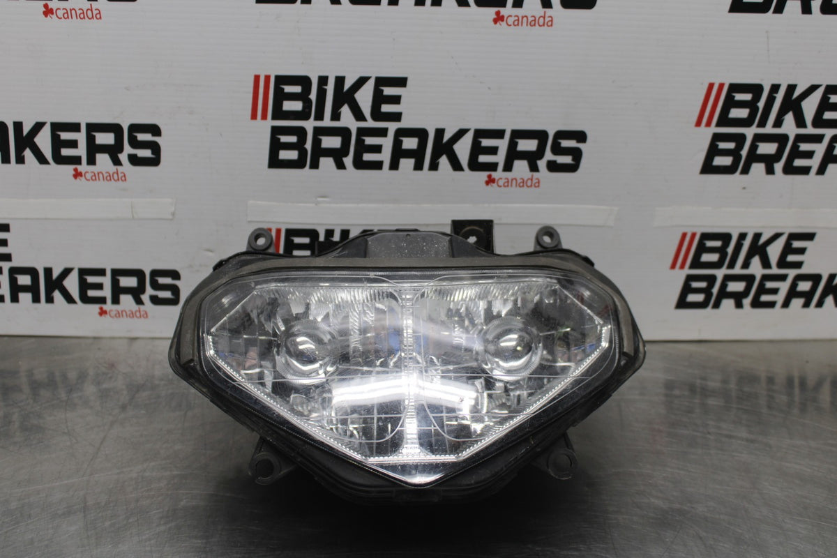 01-02 SUZUKI GSXR1000 FRONT HEADLIGHT HEAD LIGHT LAMP BB880