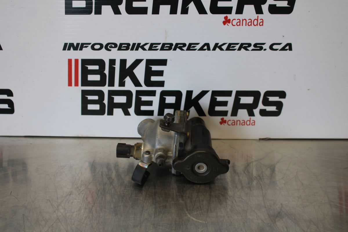 03-06 KAWASAKI Z1000 THERMOSTAT W HOUSING ASSEMBLY BB164