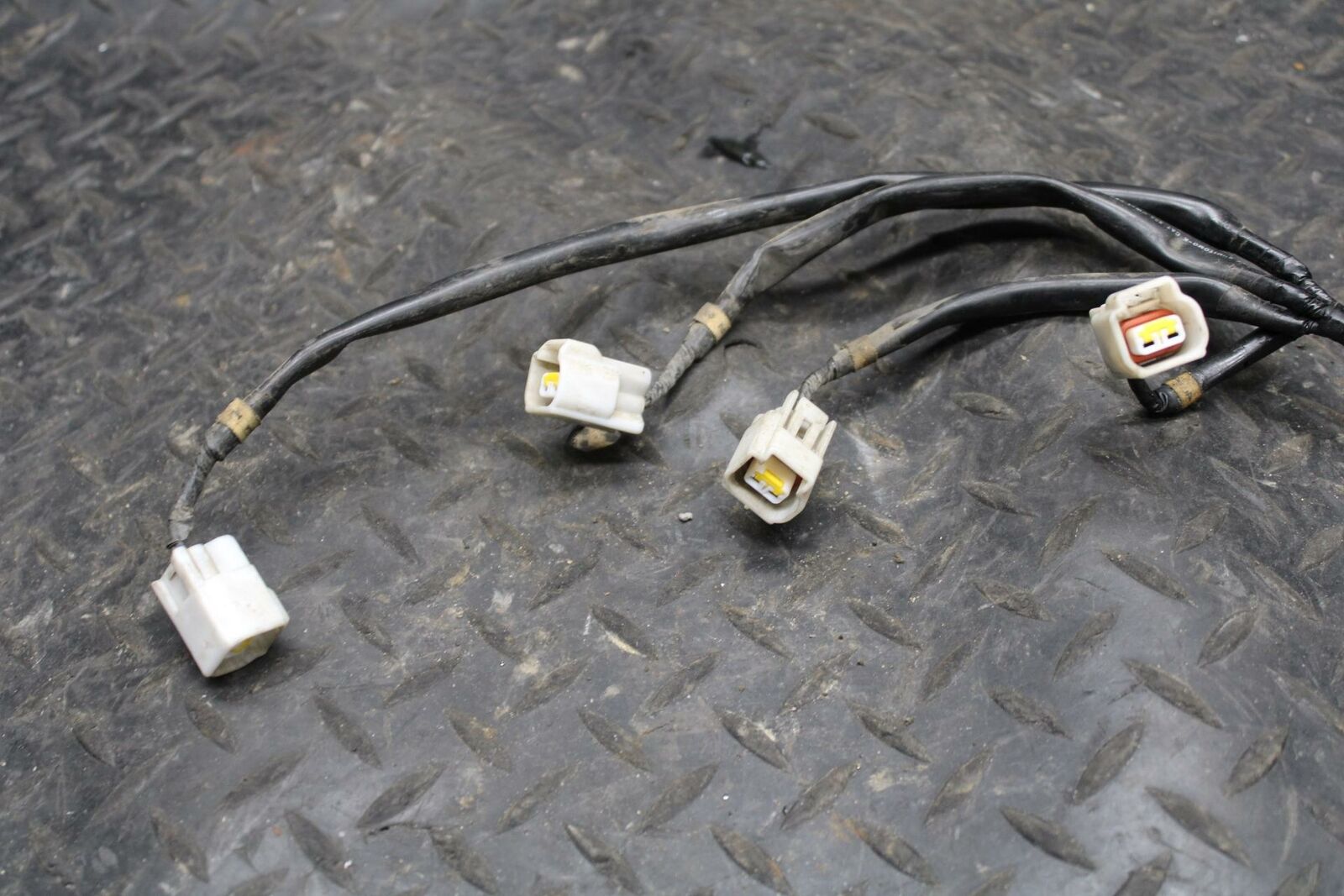 03-04 HONDA CBR600RR IGNITION COIL WIRING HARNESS WIRE LOOM 32102-MEE-000 BB218
