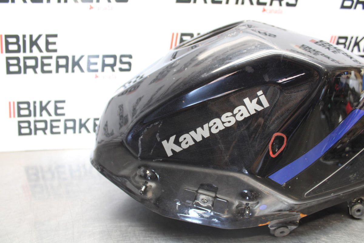 24-25 KAWASAKI NINJA 500 ABS GAS TANK FUEL CELL PETROL RESERVOIR BB899