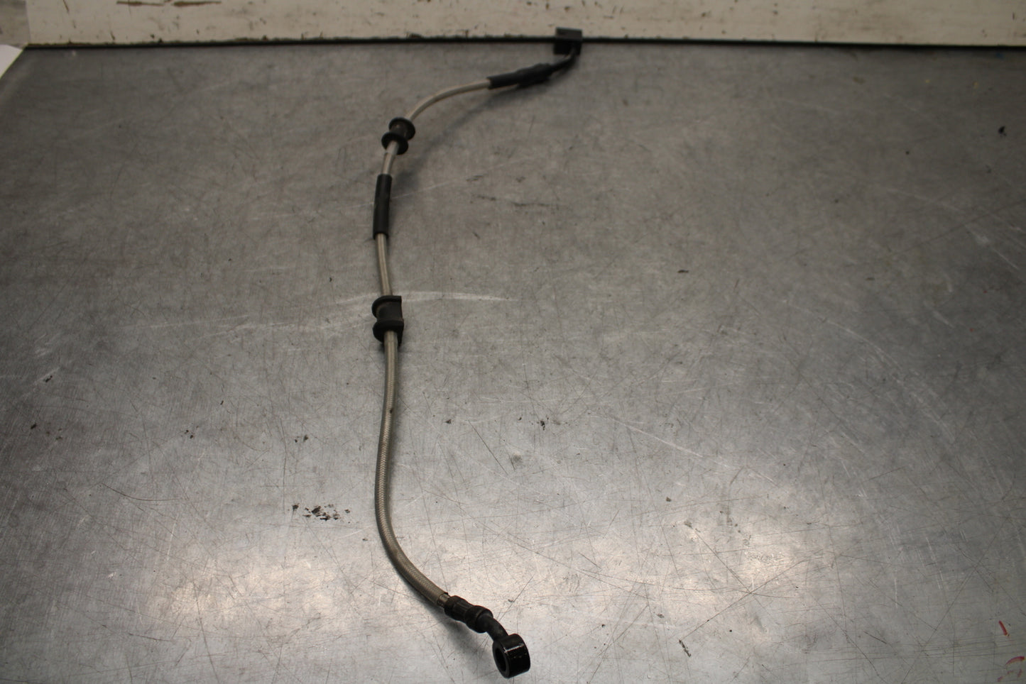 16 KAWASAKI NINJA ZX10R REAR BACK BRAKE HOSE FLUID LINE BB650