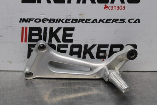 98-05 HONDA SUPER HAWK 1000 VTR1000F LEFT REAR BACK PASSENGER PEG BB821