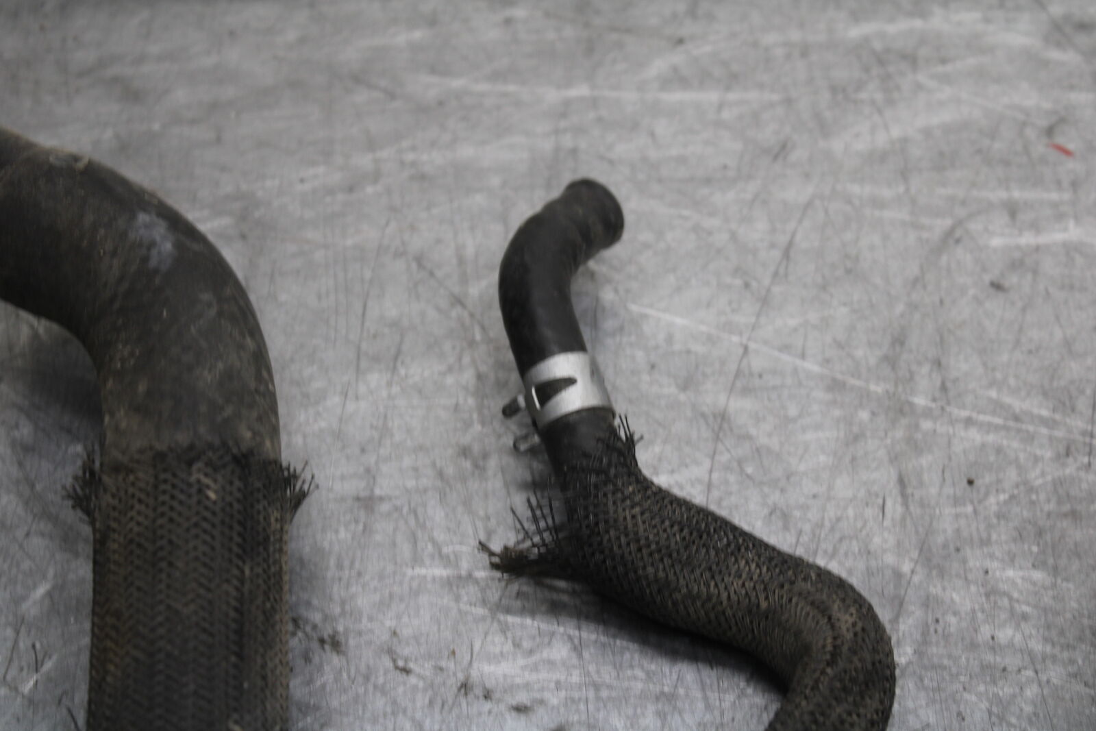 08-10 SUZUKI GSXR 600 RADIATOR HOSES ENGINE COOLANT WATER PIPES HOSE SET  BB721