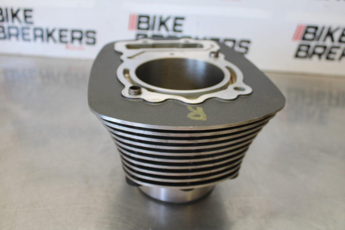 03-17 VICTORY VEGAS ENGINE TOP END CYLINDER SET BB874