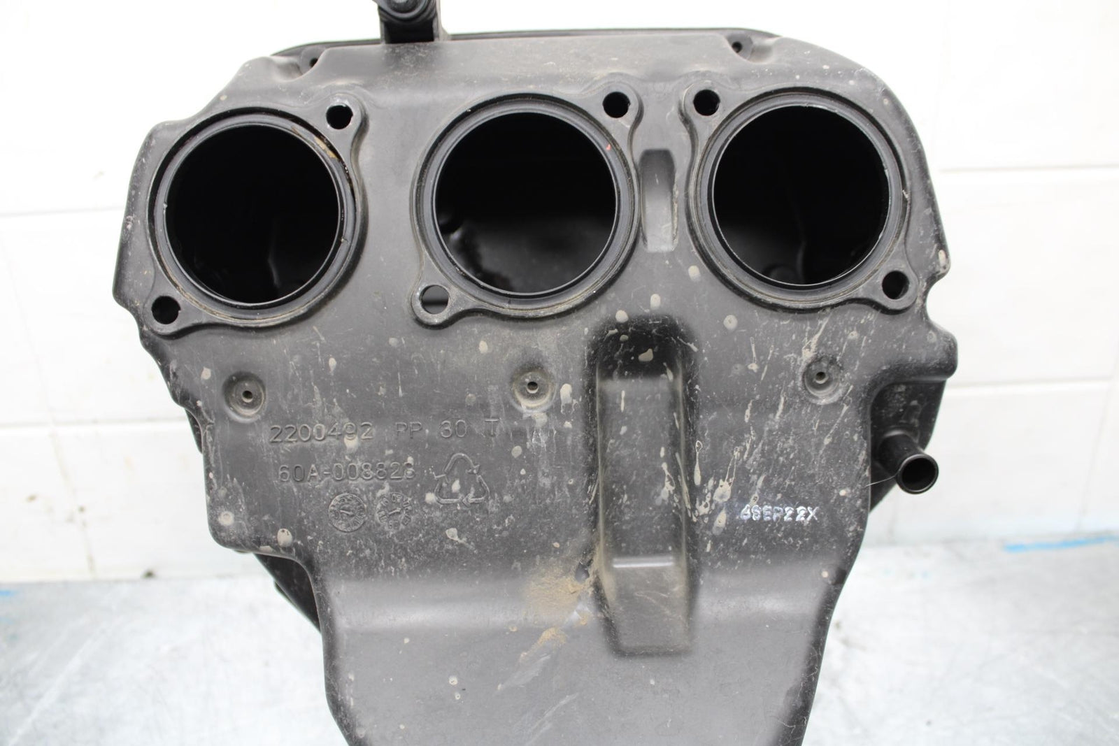 06-07 TRIUMPH DAYTONA 675 DAYTONA 675 AIRBOX AIR INTAKE FILTER BOX BB441