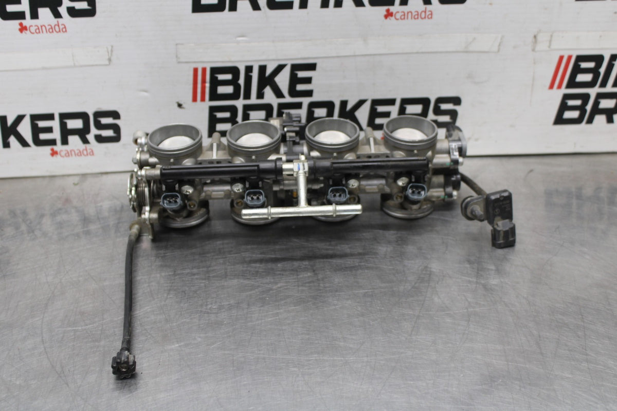 07-08 KAWASAKI NINJA ZX6R MAIN FUEL INJECTORS / THROTTLE BODIES BB937
