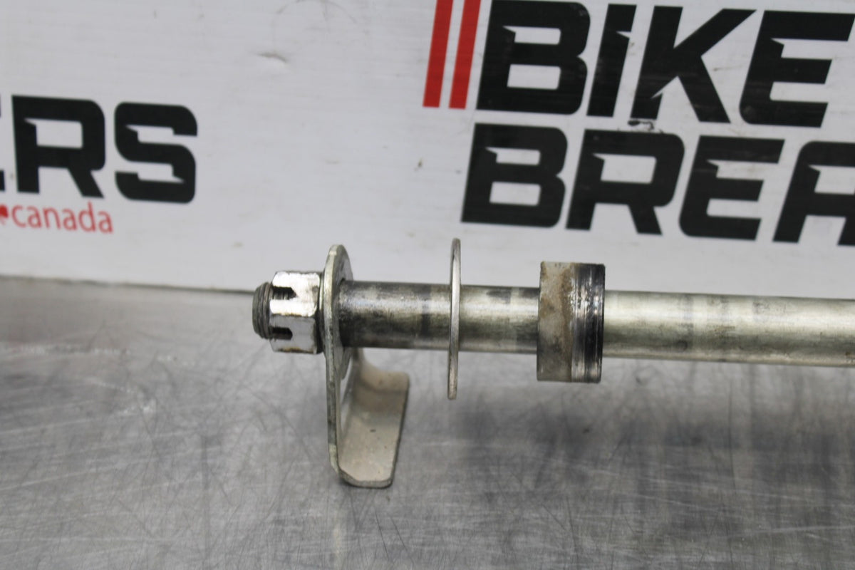 06 SUZUKI SV650S REAR AXLE BACK WHEEL RIM PIVOT BOLT AXEL BB783
