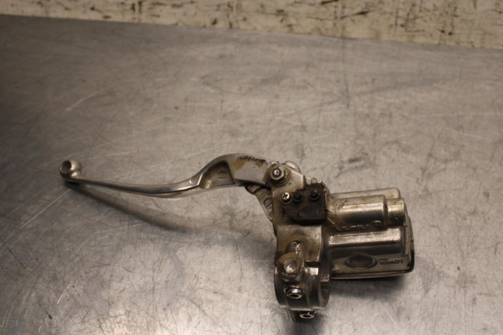 2005 Kawasaki Vulcan 1600 VN1600A Classic FRONT BRAKE MASTER CYLINDER BB574