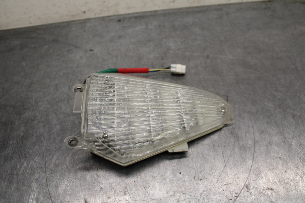 08-16 YAMAHA YZF R6 REAR TAIL TAILLIGHT BACK BRAKE LIGHT BB127