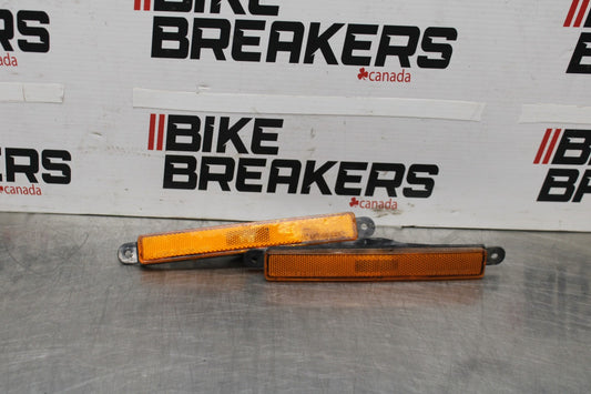 88-00 HONDA GOLDWING 1500 REAR LEFT RIGHT TURN SIGNALS LIGHT INDICATORS BB883