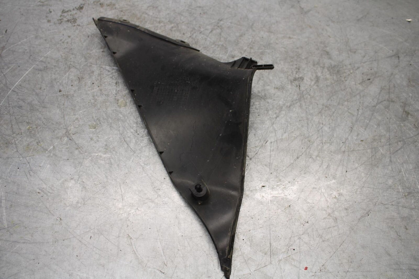 08-10 SUZUKI GSXR600 LEFT INNER FAIRING COWL PANEL TRIM OEM BB430