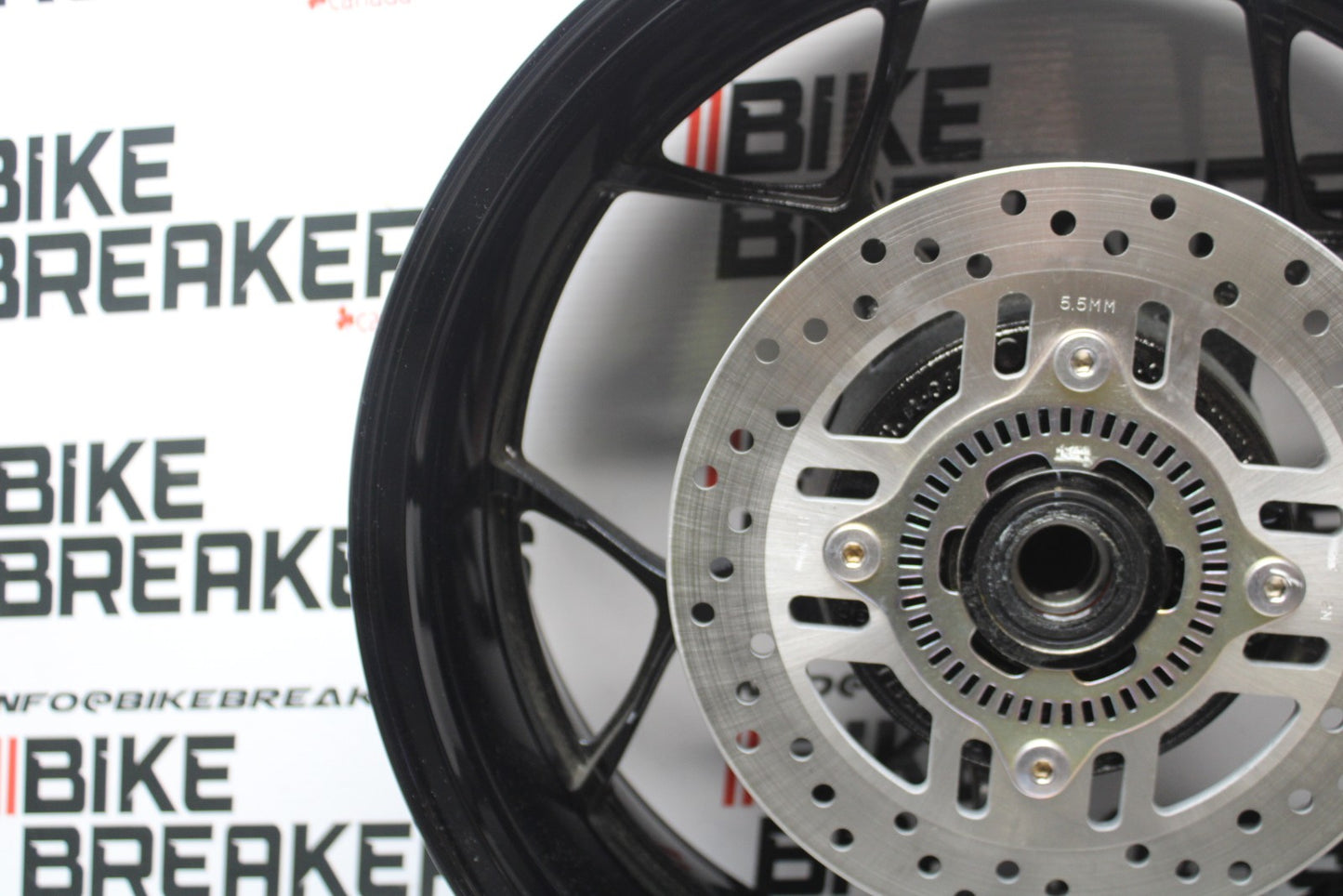 23-24 KAWASAKI NINJA ZX14R NEW TAKE OFF!! REAR WHEEL BACK RIM & ROTOR BB764