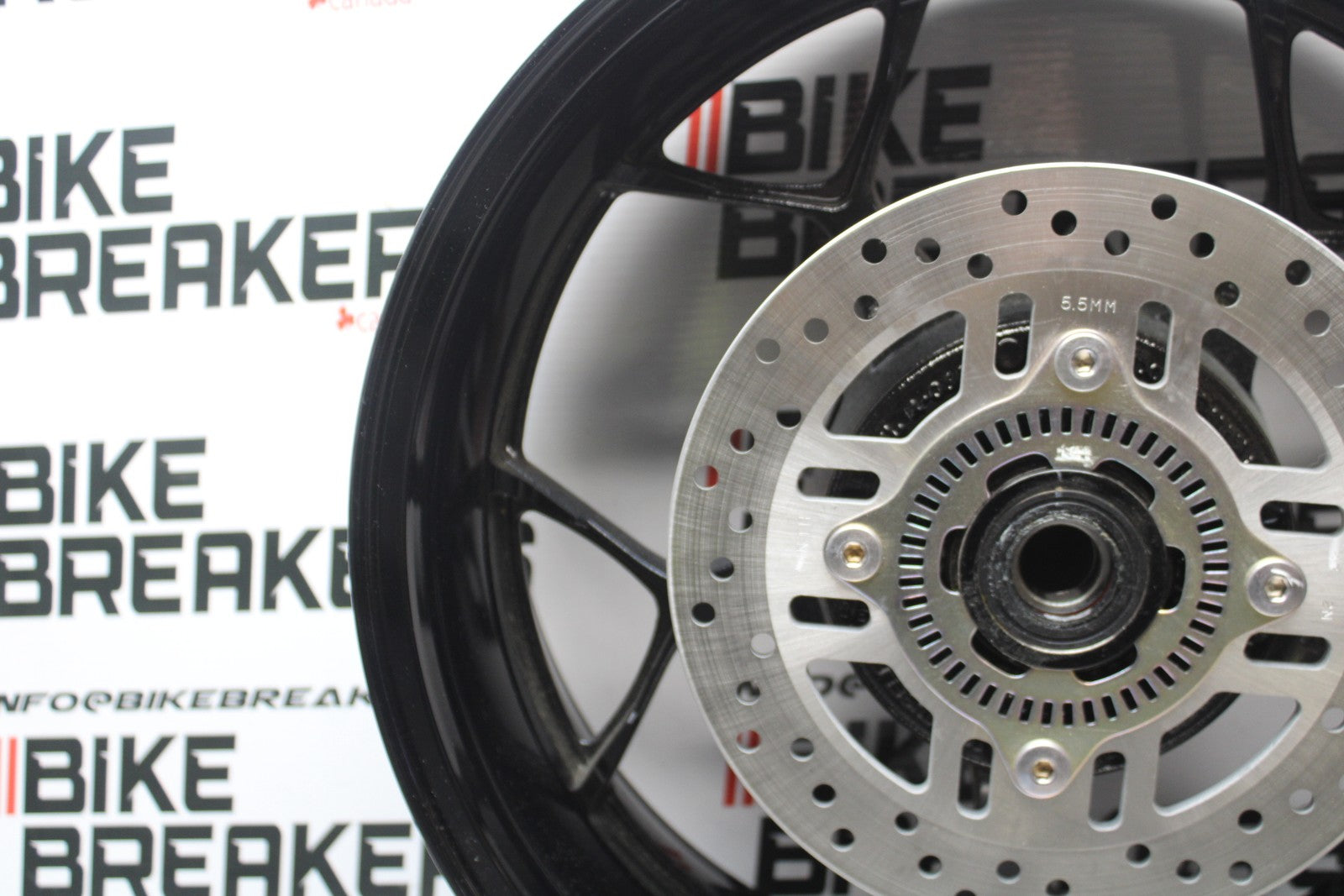 23-24 KAWASAKI NINJA ZX14R NEW TAKE OFF!! REAR WHEEL BACK RIM & ROTOR BB764